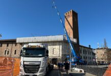 Lavori a Palazzo del Territorio, largo Goethe chiuso. FdI: cittadini non avvisati, caos per le fermate dei bus Lavori a palazzo del territorio