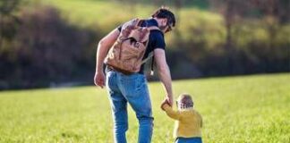 “Né padrone né amico”, il manuale del papà perfetto