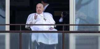 Papa Francesco: “Ci sia rinnovata attenzione agli anziani, ricchezza della società”