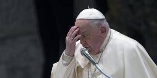 Papa Francesco, il parere dello pneumologo: “Infezione sembra sotto controllo”