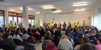 Coordinatore nazionale protezione civile Associazione Nazionale Alpini in tre scuole a Valdagno. Andrea Da Broi ha parlato a 400 studenti Protezione Civile A.N.A. Valdagno, i relatori di In-sicurezza al Liceo classico