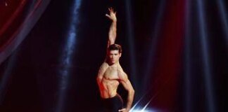Roberto Bolle compie 50 anni, il ballerino pop che sa parlare a ogni pubblico