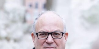 Incendio Tesla a Roma, Gualtieri “Fatto di estrema gravità”