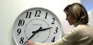 Stanotte torna l’ora legale, cosa cambia e quando spostare le lancette