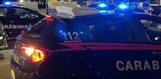 Straniero pestato in strada senza motivo a Napoli, presi due minorenni