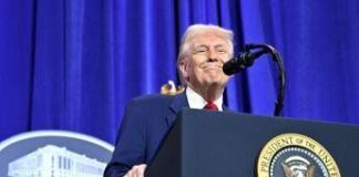 Trump: “Buone notizie su tregua”. Appello a Putin: “Non uccidere gli ucraini nel Kursk”