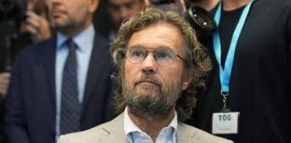 Ultima Generazione ancora nel ristorante di Cracco, è il terzo blitz