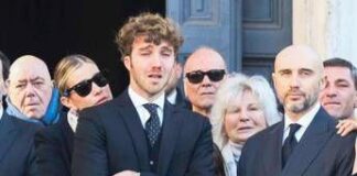 Verissimo, Andrea Rizzoli e Paolo Ciavarro ricordano la mamma Eleonora Giorgi: “Grazie a lei siamo inseparabili”