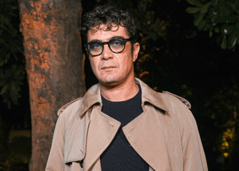 Verissimo, Riccardo Scamarcio e l’amore per la natura: “Io zappo la terra, la città mi soffoca”