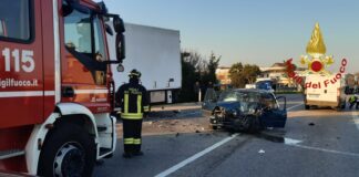Bolzano Vicentino, scontro tra auto e camion: tre feriti, un bimbo di pochi mesi e i genitori incidente stradale a Bolzano Vicentino