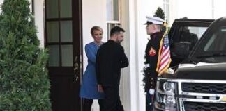 Zelensky: “Voglio la pace”. Trump valuta stop aiuti a Ucraina