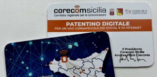 Corecom, 19 patentini digitali a studenti del liceo ‘Einaudi’