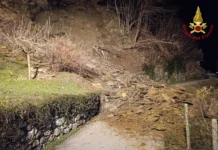 Valli del Pasubio, strada bloccata da frana: intervento dei Vigili del Fuoco frana valli del pasubio