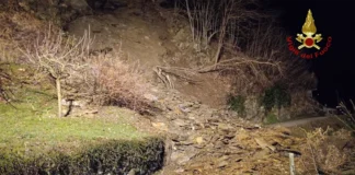Valli del Pasubio, strada bloccata da frana: intervento dei Vigili del Fuoco frana valli del pasubio