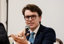 Evento “di sinistra” per licei di Vicenza: l’accusa di Nicolò Stefano Aldighieri (FdI) Nicolò Stefano Aldighieri su degrado San Pio X e viale della pace licei vicenza