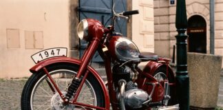 RC Moto: i segreti per risparmiare e ottenere la migliore protezione Rc moto, Foto di Jacek Dylag su Unsplash