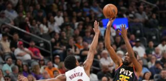 Nba, Cleveland sconfitti con i Suns e Denver cade a Portland