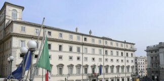 Calabria-CdM, ok stato emergenza ospedali e resiste su attribuzioni