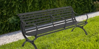 A Vicenza polemica estiva sulle “panchine antibivacco”: Rifondazione accusa Possamai di «violenza sociale istituzionalizzata» panchine antibivacco vicenza