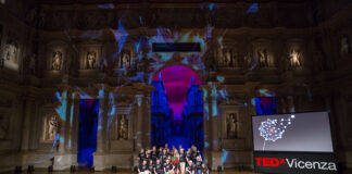 TEDxVicenza festeggia 10 anni: previsti eventi fino a fine anno. Momento clou al Teatro Olimpico tedxvicenza prima edizione al teatro olimpico