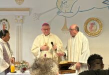 Il vescovo Giuliano celebra la messa nel carcere di Vicenza: “Dobbiamo lasciarci raggiungere dall’amore di Dio” vescovo Brugnotto messa in carcere