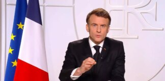 Macron sente Abbas “Riformare l’Autorità nazionale palestinese”