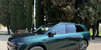 Leapmotor, presentata in Italia la C10 Range Extended EV