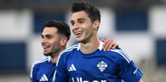 Il Como piega il Torino 1-0, Douvikas decisivo