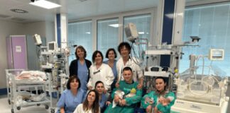 Al San Camillo di Roma 4 gemelli prematuri, curati e tornati a casa dopo 50 giorni
