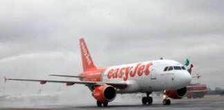 EasyJet, oggi sciopero di 4 ore: si fermano gli assistenti di volo
