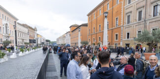 250 mila nella Basilica di San Pietro per l’ultimo omaggio a Papa Francesco
