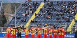 Lecce, morto il fisioterapista del club: rinviata partita con l’Atalanta