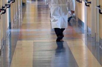 Neurologi Sin replicano a specialista Usa: “Ssn non è perfetto ma pubblico”