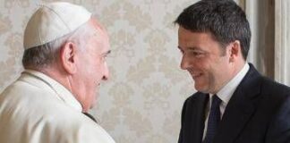 Papa Francesco, Renzi e il racconto degli incontri segreti: “Le uscite in incognito e quel biglietto”