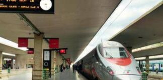 Papa Francesco, Trainline: per funerali +30% viaggiatori in treno verso Roma il 25 e 26 aprile