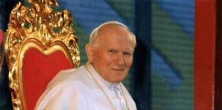 Papa Wojtyla, mons. Ptasnik: “Sua eredità patrimonio immenso da trasmettere ai giovani”