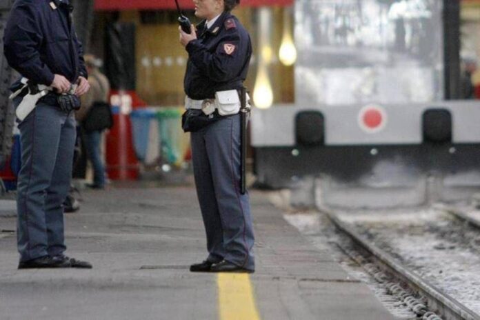 Ragazza investita da un treno dell’Alta Velocità a Milano Lambrate: ritardi fino a 60 minuti