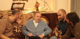 Napoli in lutto, a 91 anni è morto Roberto De Simone