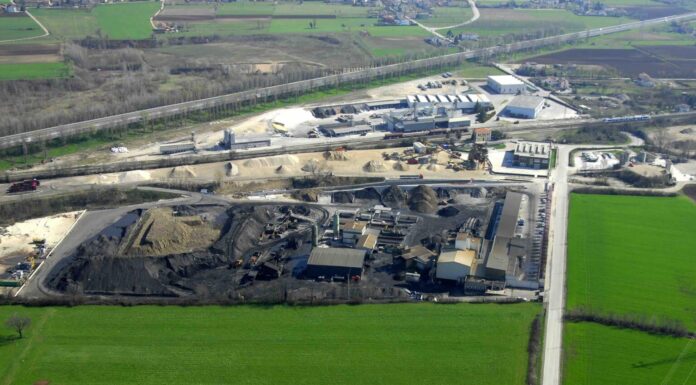 Progetto Silva a Montecchio Precalcino, oggi la decisione sulla piattaforma rifiuti pericolosi: pressioni politiche per tutelare l’ambiente Impianto Silva rifiuti caso montecchio precalcino progetto