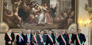 Grande Vicenza: il capoluogo e 12 comuni uniscono le forze per migliorare i servizi. Scetticismo FdI: “Operazione di facciata” sindaco progetto Grande Vicenza