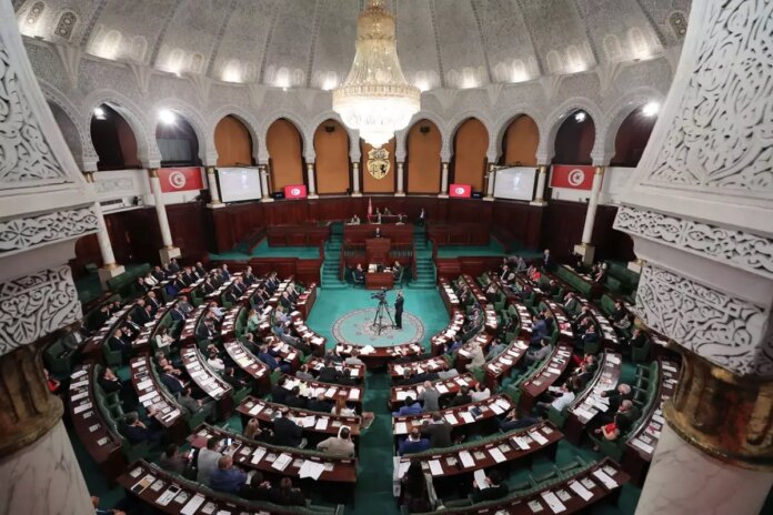 Tunisia-parlamento-1