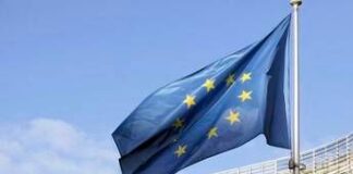 Ue risponde a Trump, arrivano i controdazi al 25% in attesa di negoziare