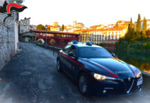 Bassano del Grappa. Minaccia, aggredisce e deruba una 21enne: colombiano arrestato per rapina Carabinieri di Bassano del Grappa