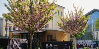 Milano-Cortina, alla Design Week presentata installazione dedicata al Villaggio di Cortina Villaggio Cortina