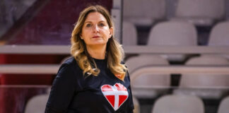 Volley, B1 femminile Volksbank Vicenza aspetta Cesena dopo la sconfitta con Bologna. Coach Cavallaro: “Gara fondamentale” Volksbank Vicenza Volley coach Cavallaro