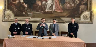 Prostituzione, nuova ordinanza a Vicenza: multe per chi si apparta in auto, camper e caravan prostituzione, nuova ordinanza