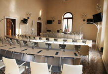 Porelli (FdI) contro l’amministrazione Possamai per l’aumento Irpef: “Una stangata mascherata da riforma” sala bernarda si discute aumento addizionale irpef