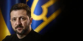 Ucraina, Zelensky avverte: “Russia sta preparando qualcosa in Bielorussia” ucraina