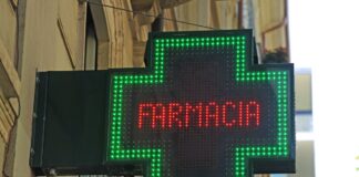 Sanità, UAP “No a trattamenti di medicina estetica nelle farmacie”