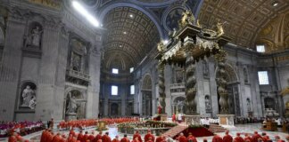 Secondo giorno di Conclave, previste 4 votazioni